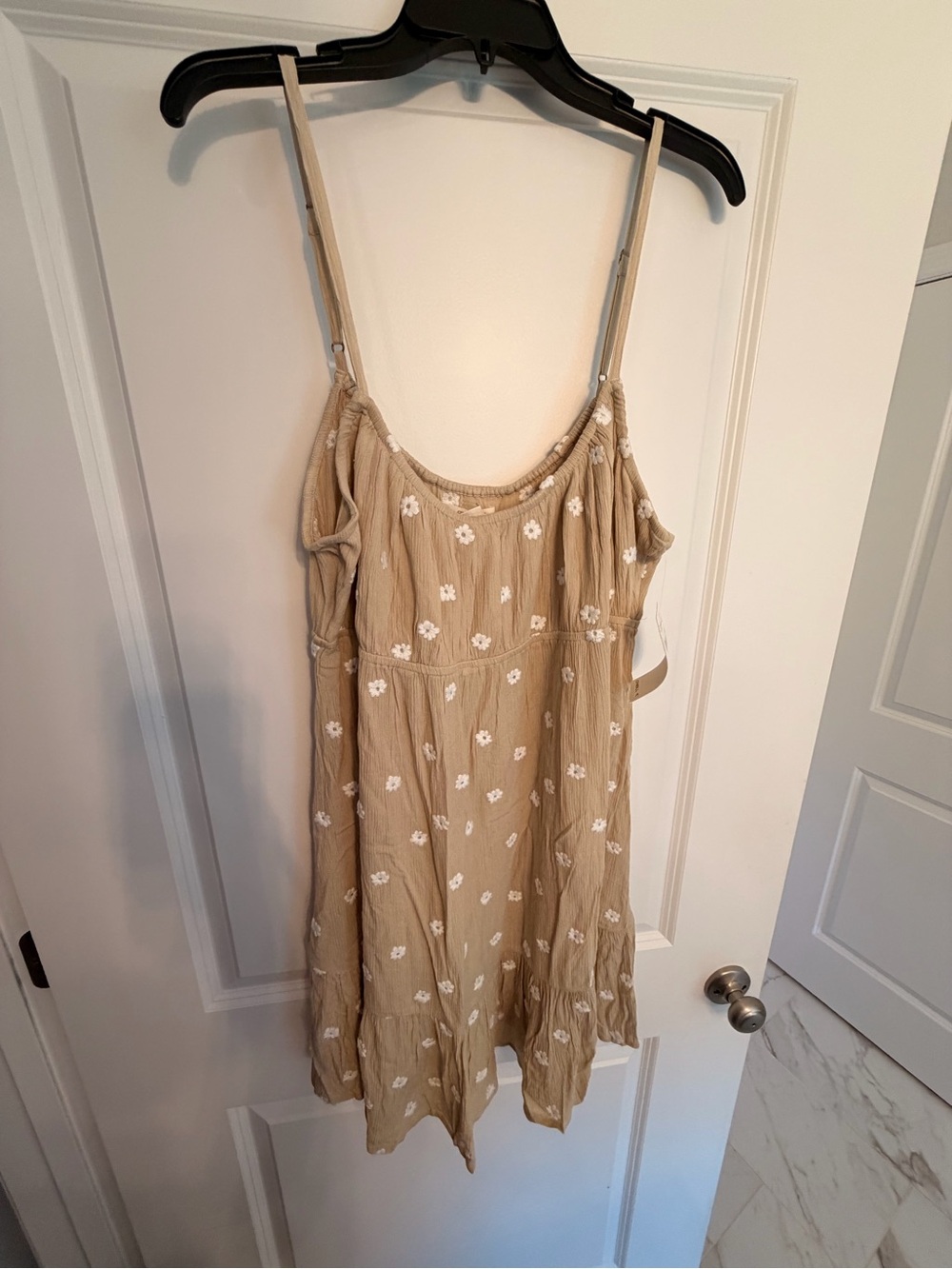 O’Neill BNWT Beige Floral Embroidered Spaghetti Strap Sundress